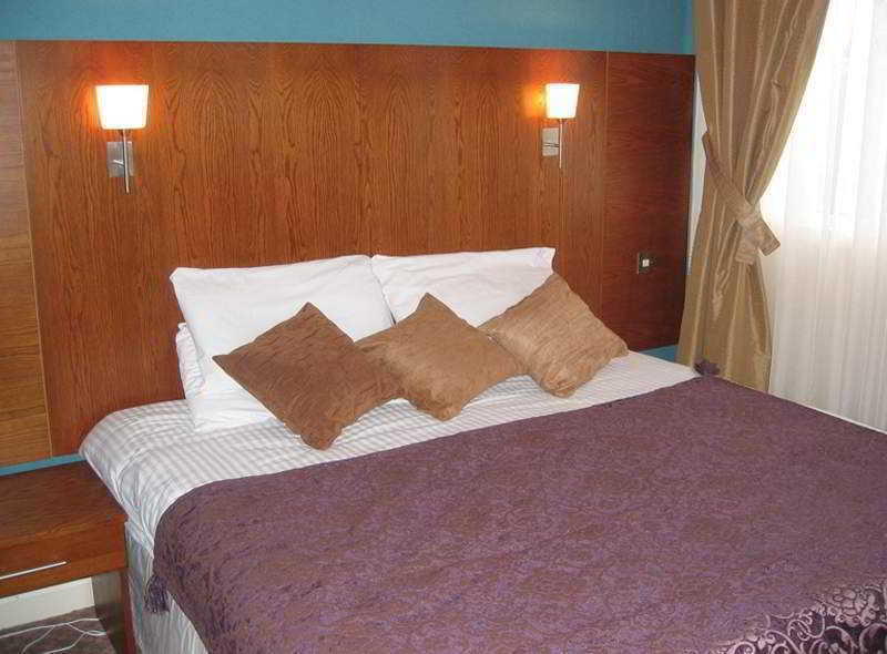 Antonine Hotel Falkirk Kamer foto